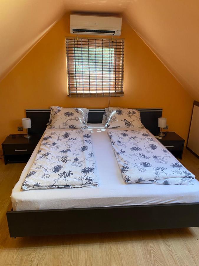 Diofa Apartman Siofok Bagian luar foto